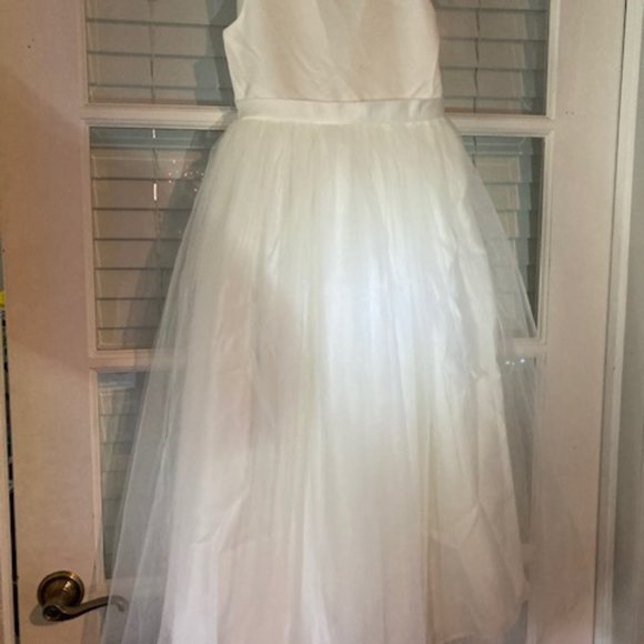 Flower Girl/First Communion Dress NWT Size 8/9 Girls - Picture 1 of 5